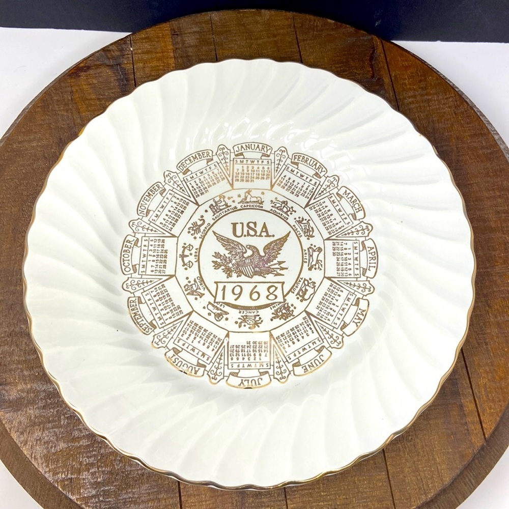 SHEFFIELD White Bone China 1968 USA Calendar Decorative Plate 10-1/4” Vintage